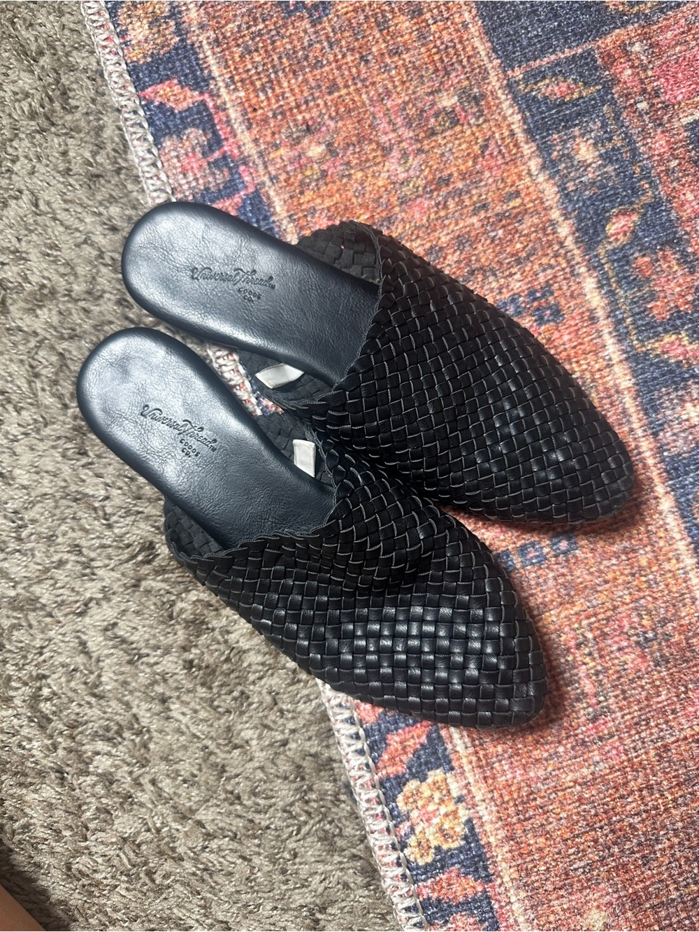 Universal Threads Black Woven Mule Slides 6.5